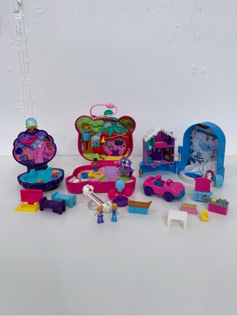 Polly Pocket Bundle - 3 playsets with extra pieces